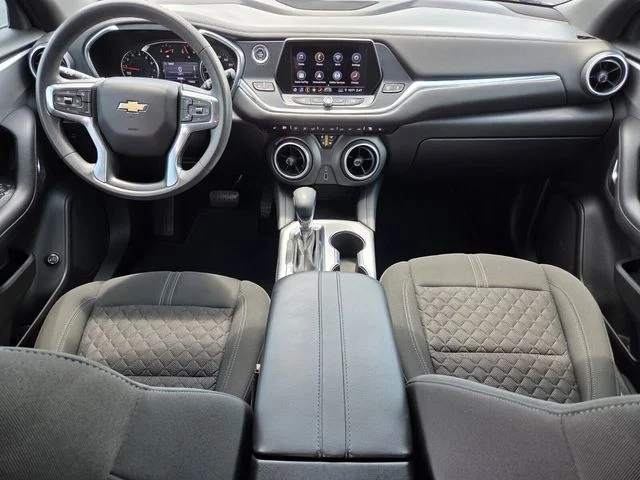 Used 2022 Blue Chevrolet LT image 12