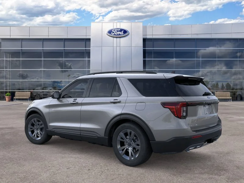 New 2026 Carbonized Gray Metallic Ford Active image 16