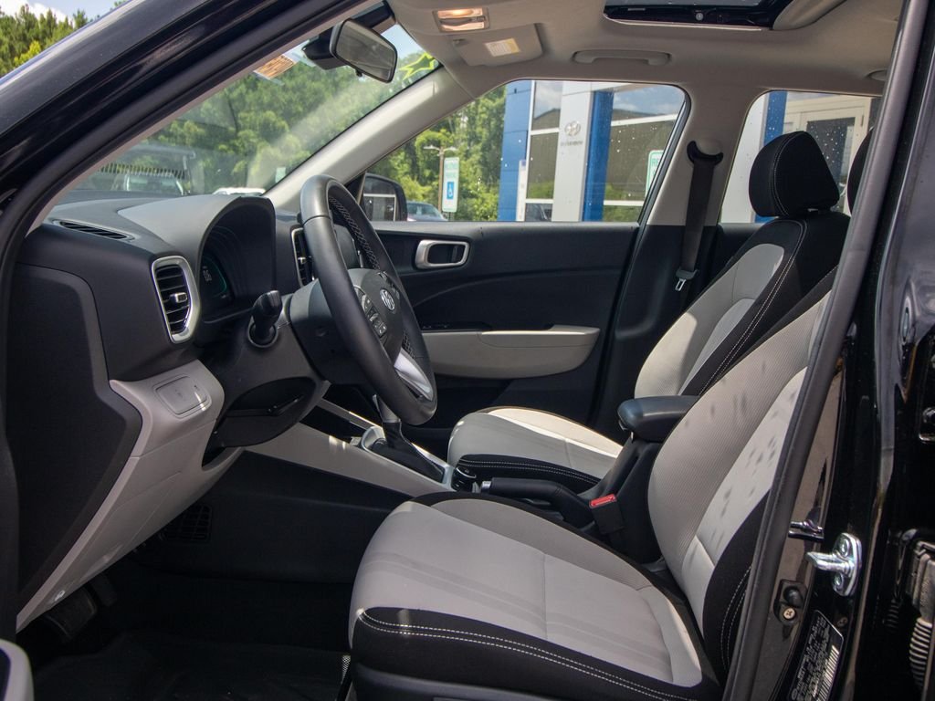 2026 Hyundai Venue SEL - Photo 7