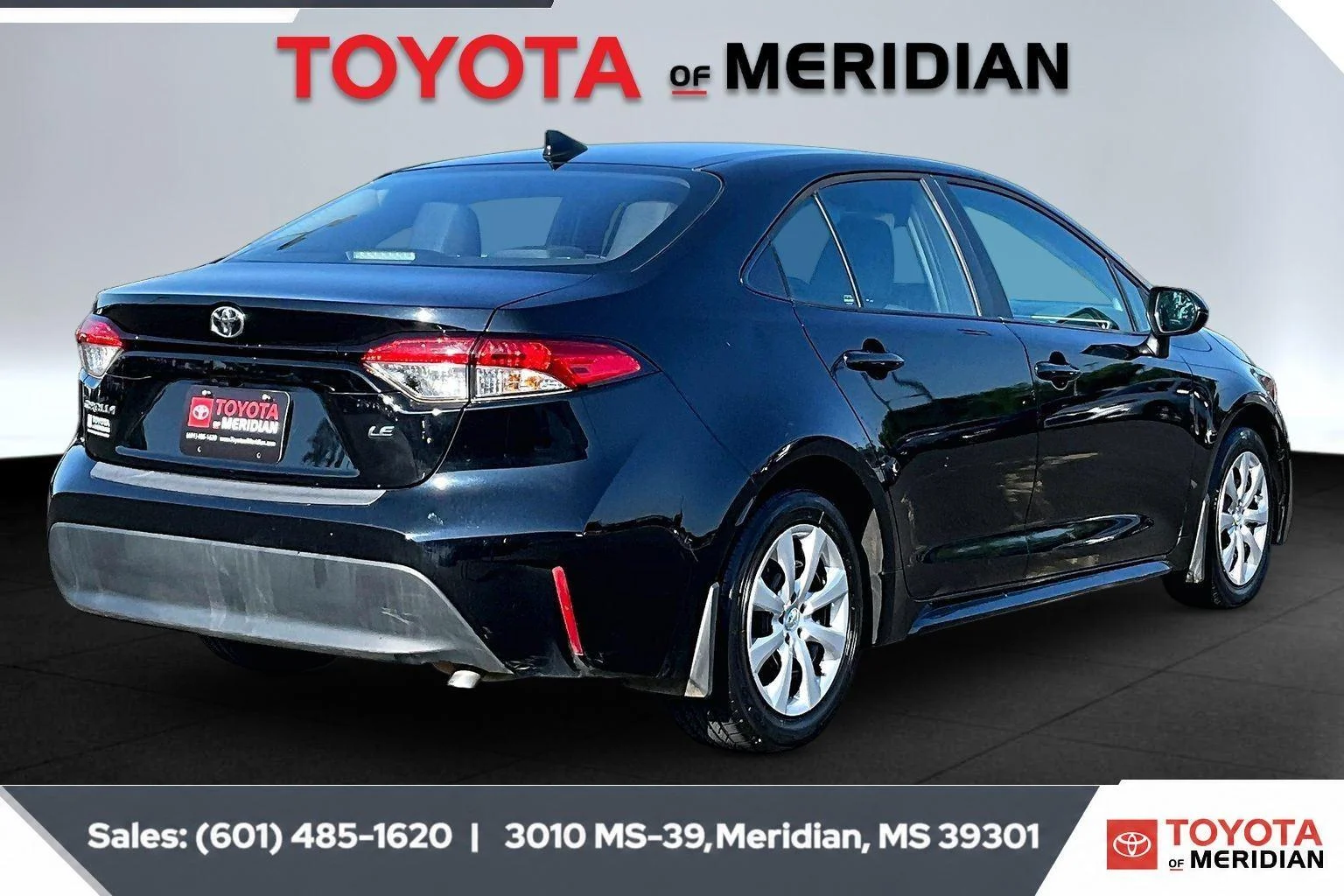 Used 2024 Midnight Black Metallic Toyota LE image 11
