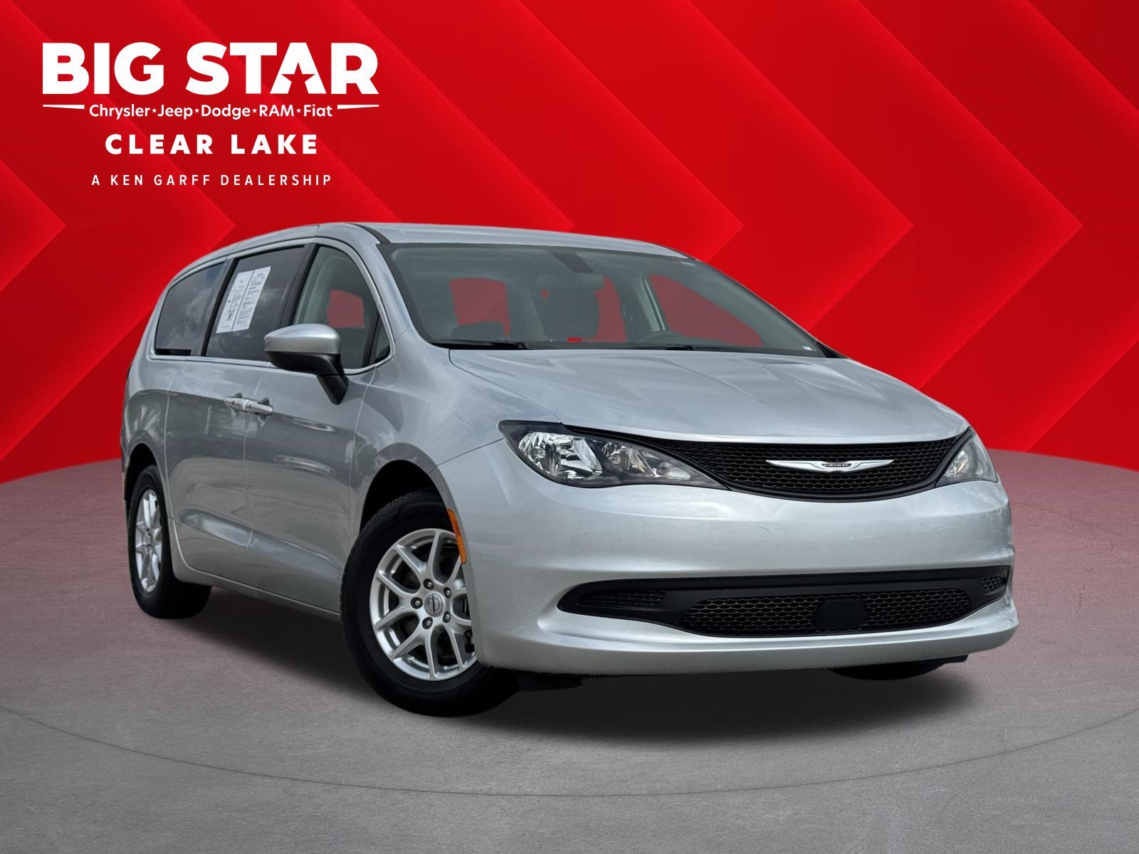 2022 Chrysler Voyager LX