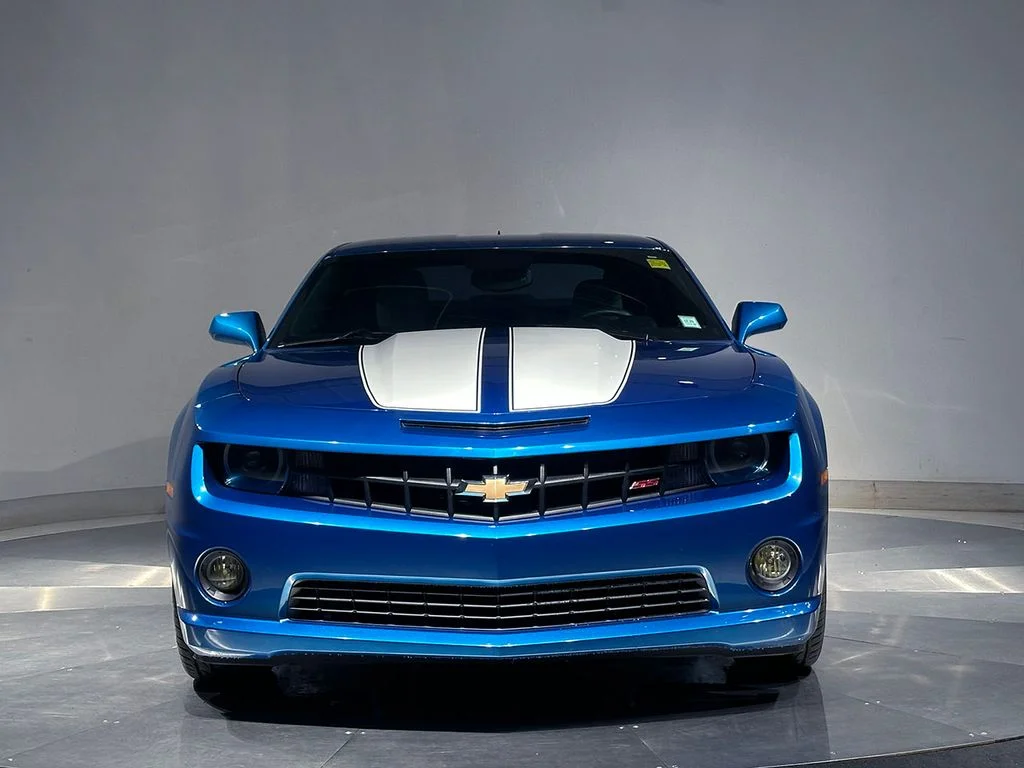 Used 2010 Blue Chevrolet SS image 3