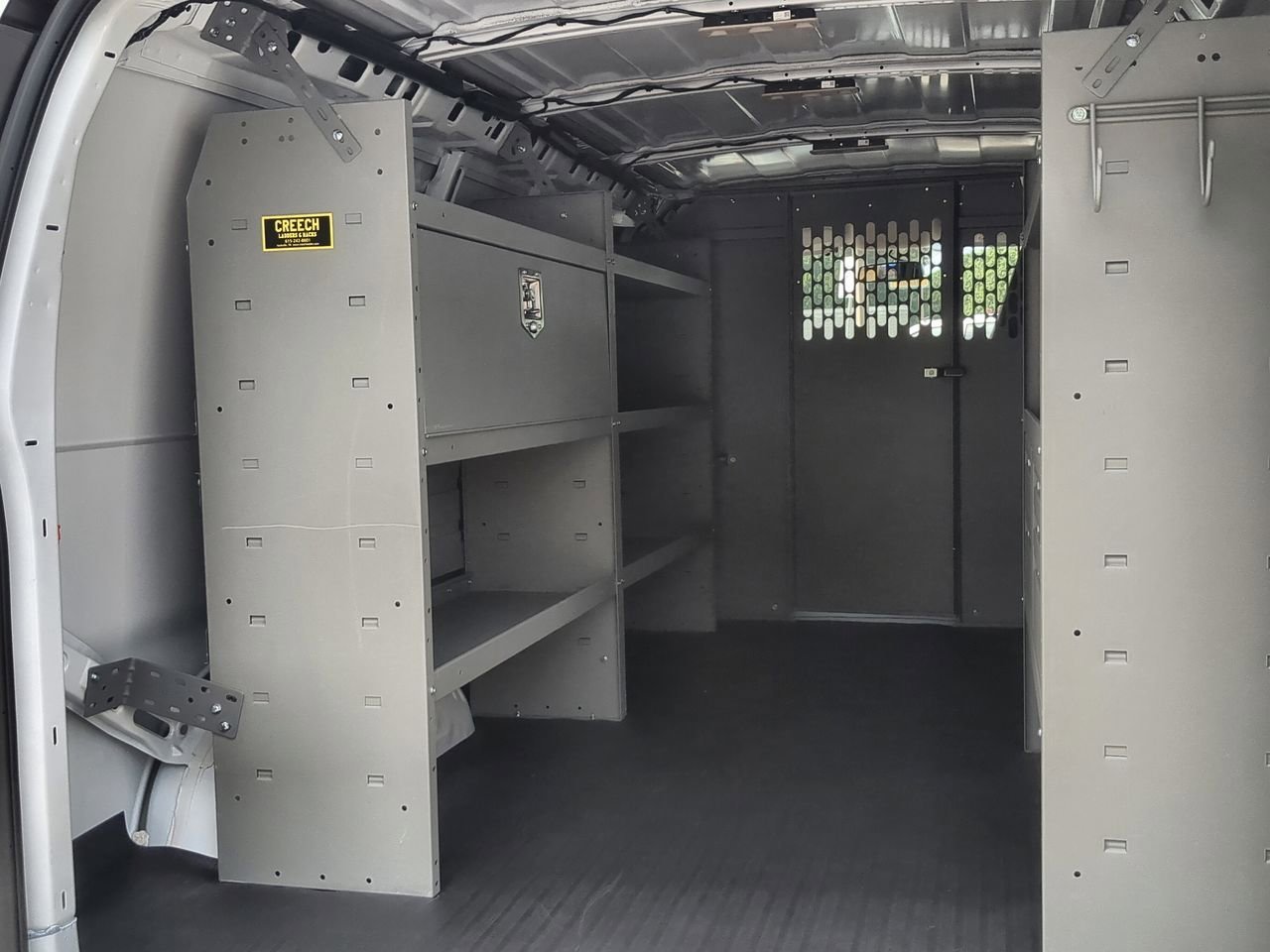 2025 GMC Savana Cargo Work Van - Photo 21