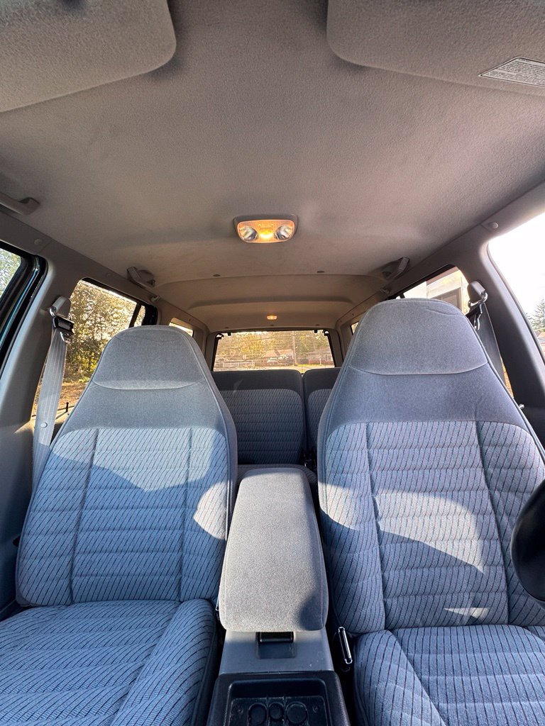 Used 1994 GREEN Ford XLT image 19