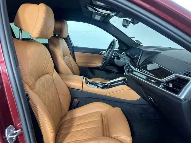 Used 2024 Red BMW xDrive40i image 43