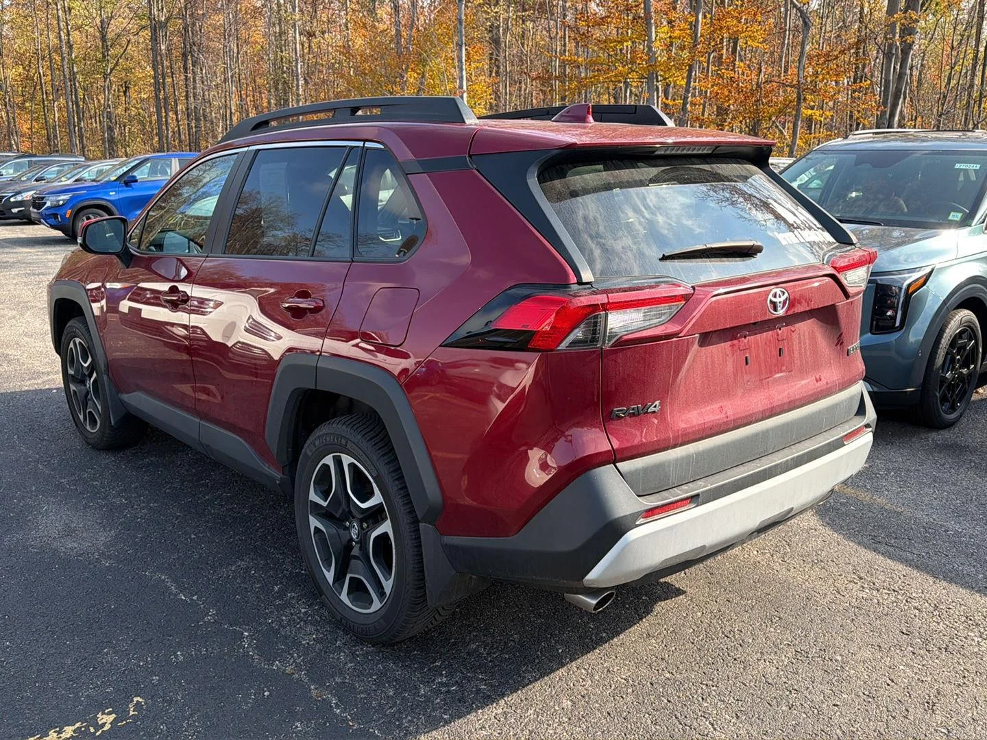 Used 2019 Ruby Flare Pearl Toyota Adventure image 9
