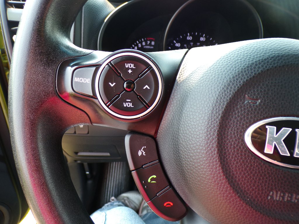 Used 2017 Alien II Kia Base image 27