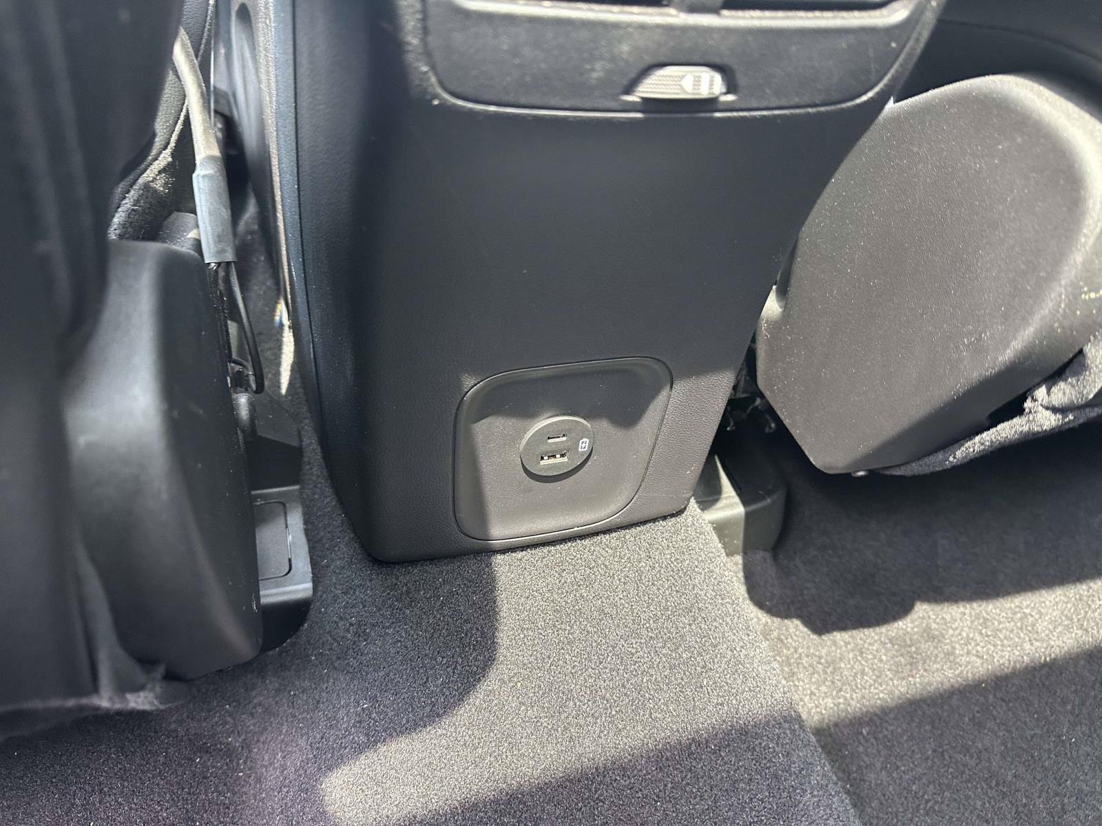 Certified Used 2022 Agate Black Metallic Ford SEL image 11