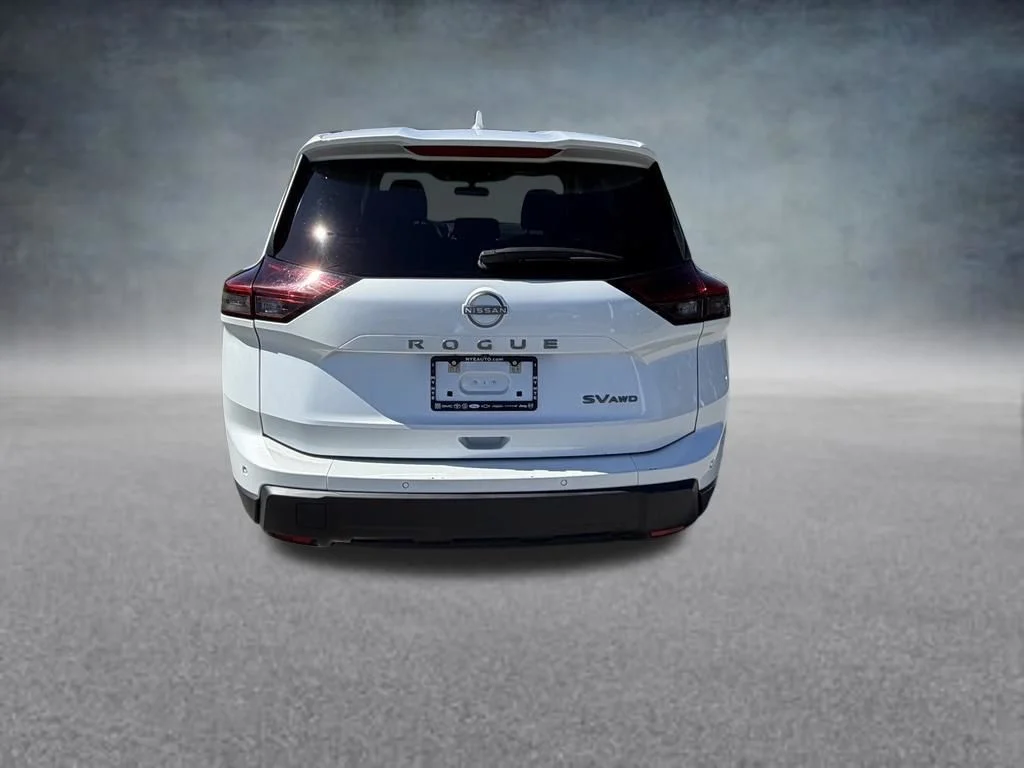 Used 2024 White Nissan SV image 4
