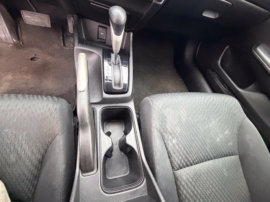 Used 2015 Black Honda LX image 25