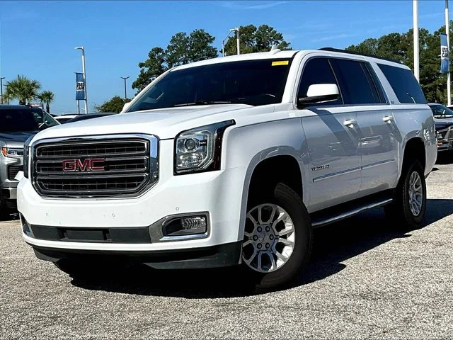 Used 2019 White GMC SLT image 3
