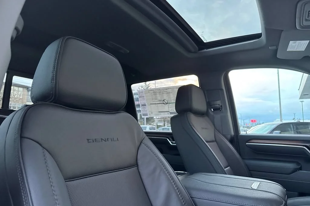 2026 GMC Sierra 3500HD Denali - Photo 13