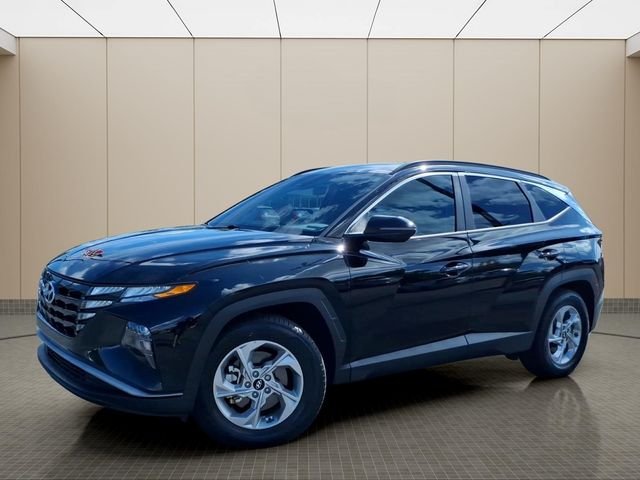 Used 2023 Black Hyundai SEL image 2