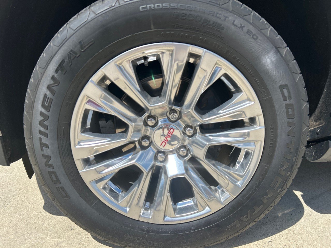Used 2022 PEARL BEIGE METALLIC GMC Denali image 9