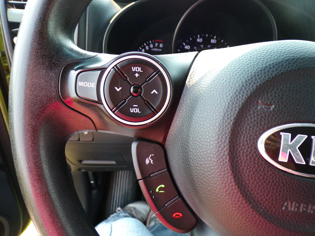 Used 2017 Alien II Kia Base image 27