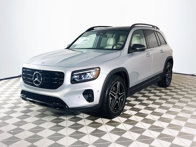 New 2026 Cirrus Silver Metallic Mercedes-Benz GLB 250 image 3