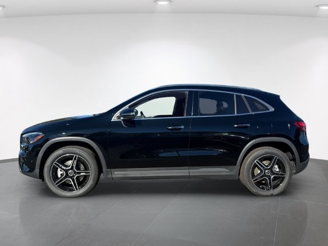 New 2026 Night Black Mercedes-Benz GLA 250 image 4
