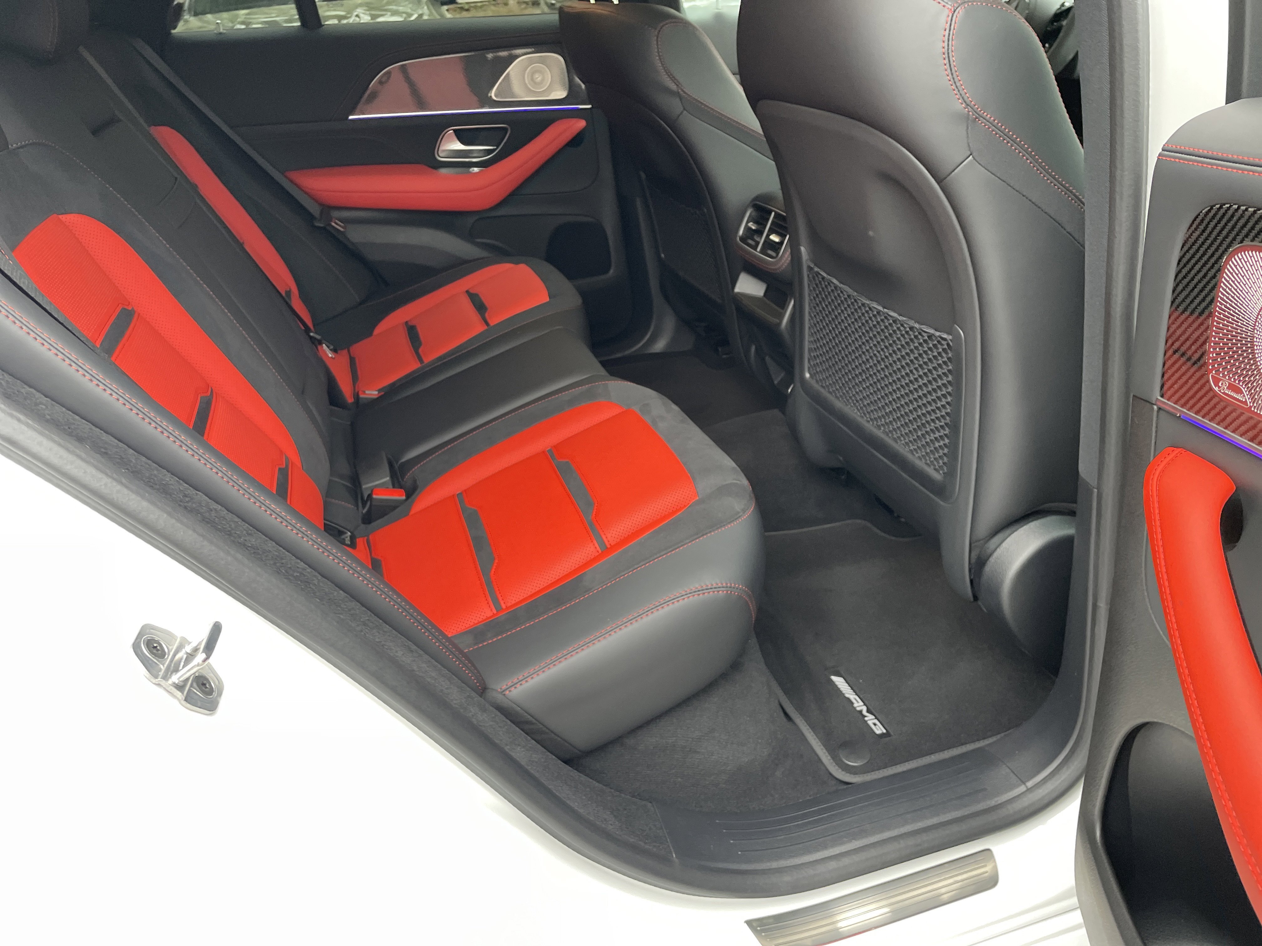 Certified Used 2025 MANUFAKTUR Moonlight White Metallic Mercedes-Benz AMG® GLE 53 4MATIC®+ Coupe image 44