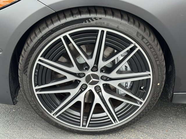 New 2026 MANUFAKTUR Graphite Grey Magno Mercedes-Benz AMG® C 43 image 8