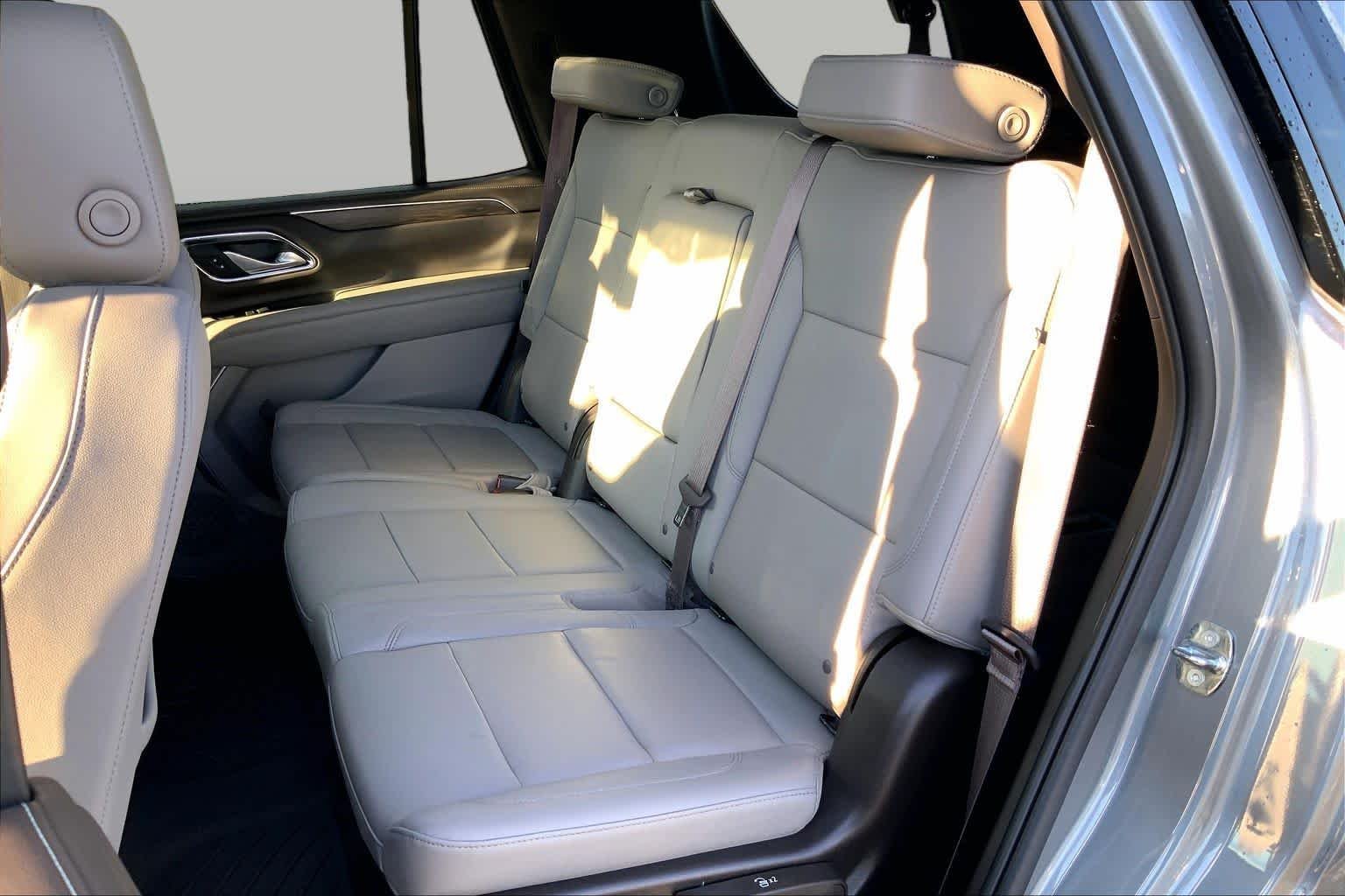 Used 2022 Satin Steel Metallic Chevrolet Z71 image 20