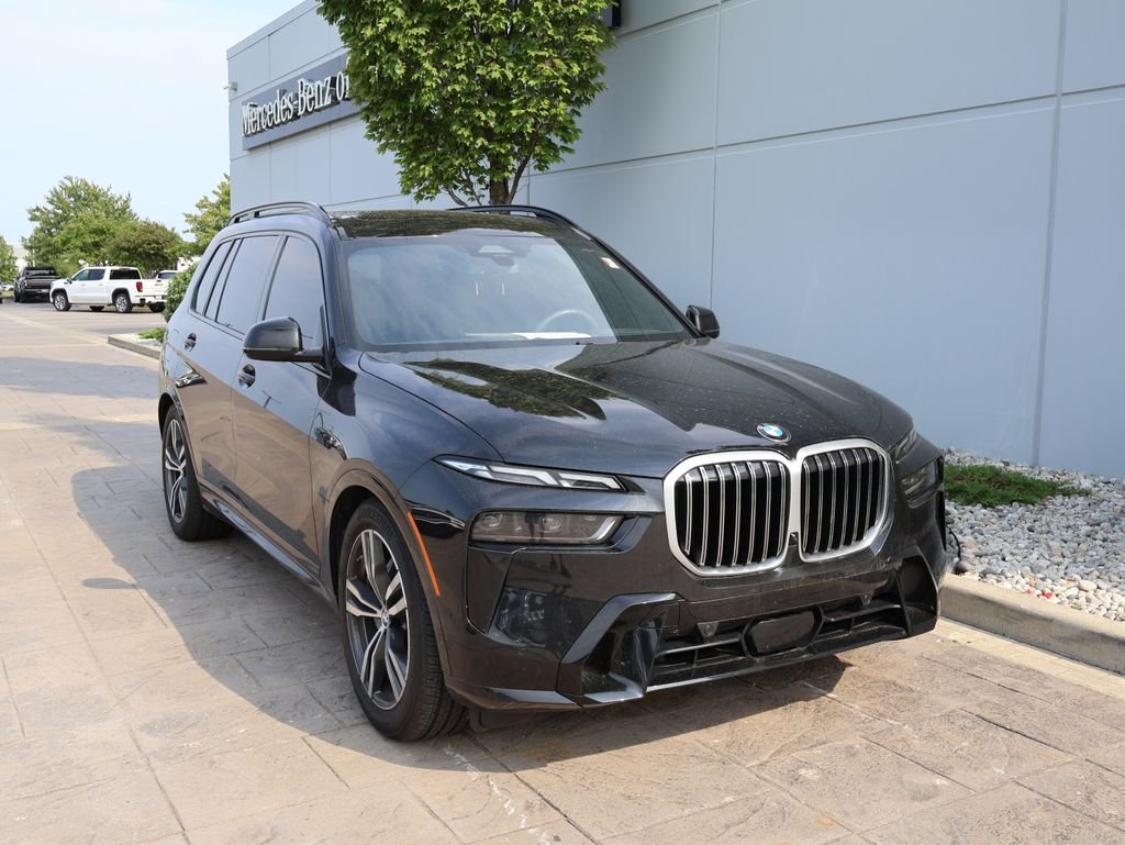 2026 BMW X7