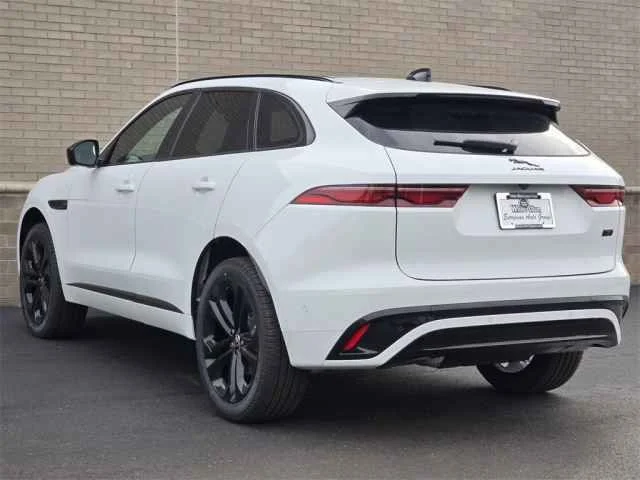 2026 Jaguar F-Pace R-Dynamic S - Photo 32