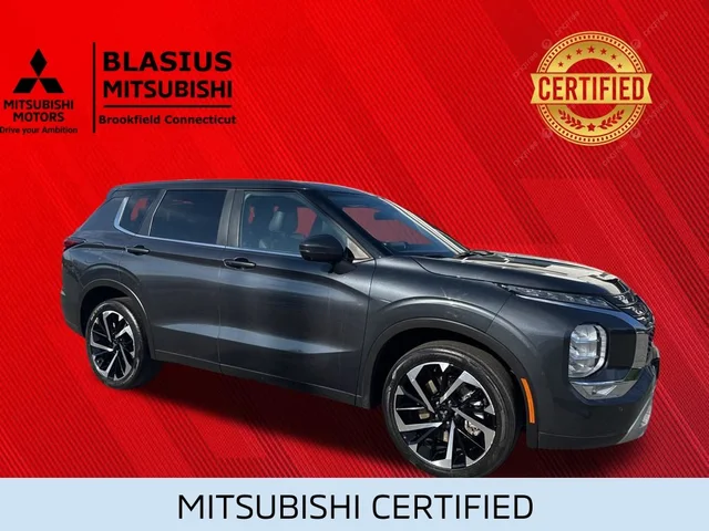 2024 Mitsubishi Outlander SE