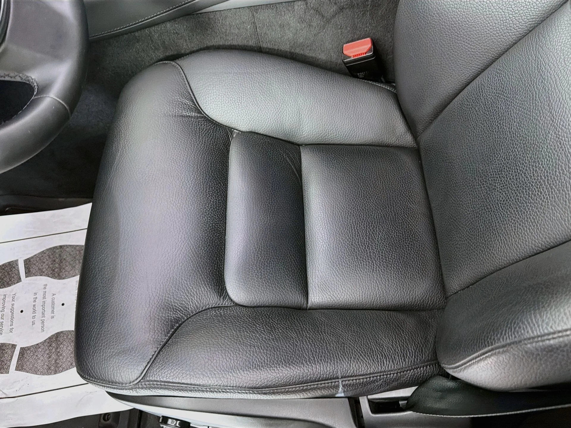Certified Used 2024 Onyx Black Volvo Plus image 20