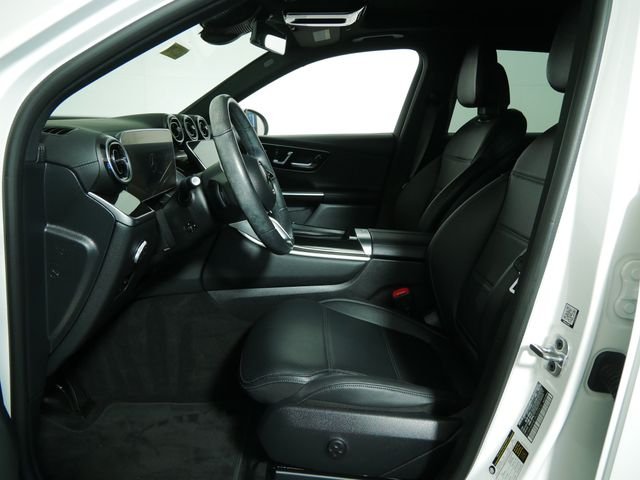 Certified Used 2023 White Mercedes-Benz GLC 300 image 19