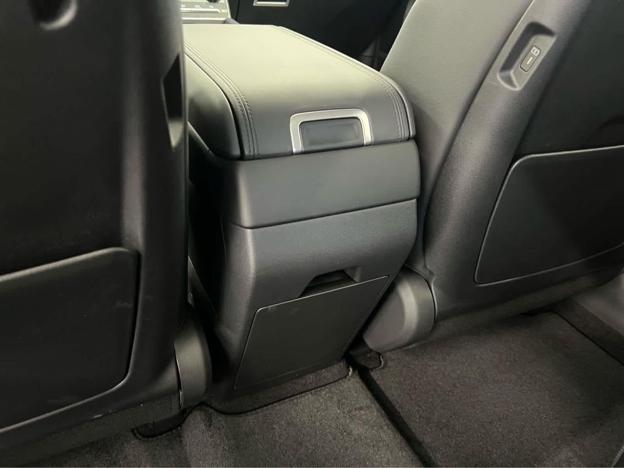 New 2026 Ecotronic Gray Hyundai Limited AWD image 30