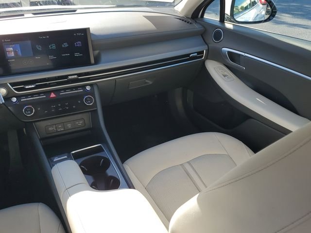 2025 Hyundai Sonata SEL - Photo 23