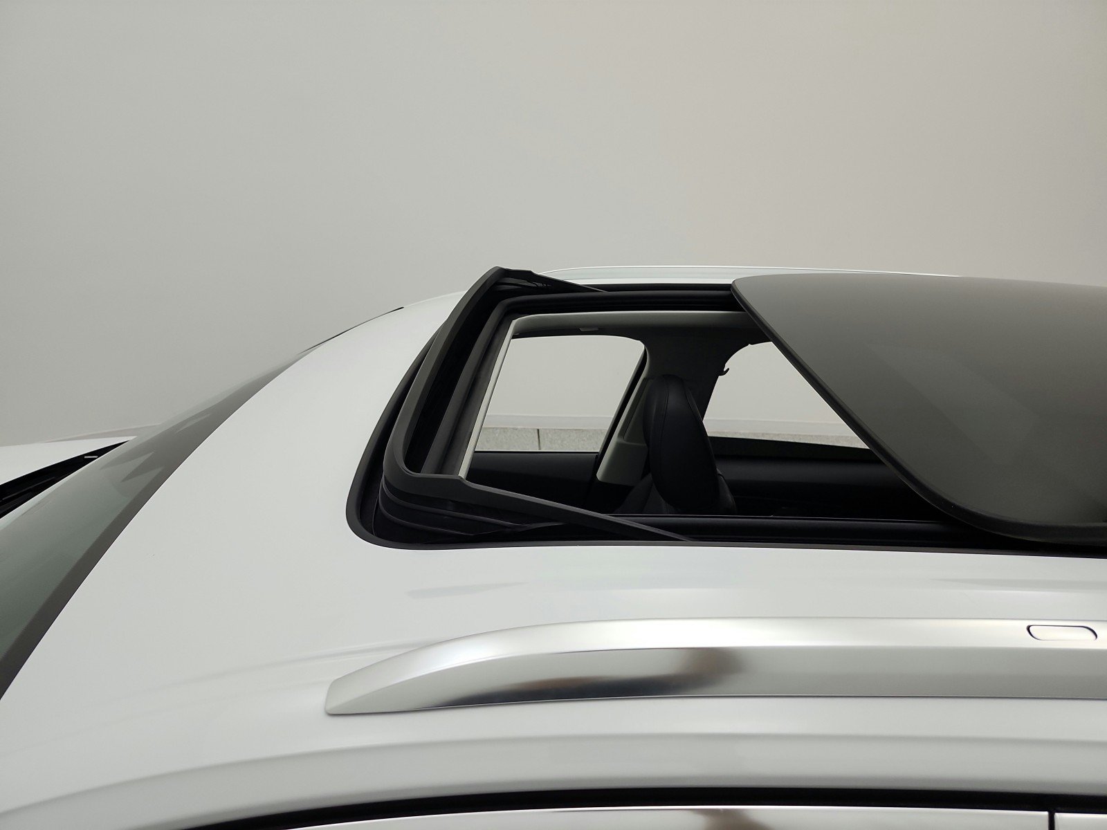 Used 2023 Glacier White Metallic Audi Premium image 16