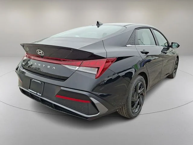 New 2026 Black Hyundai SEL Sport image 7