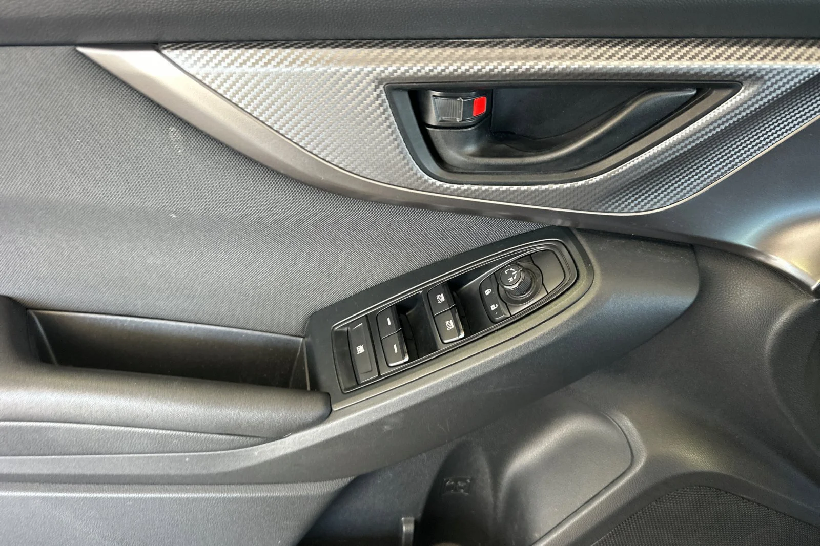 Used 2024 Sapphire Blue Pearl Subaru Base image 11
