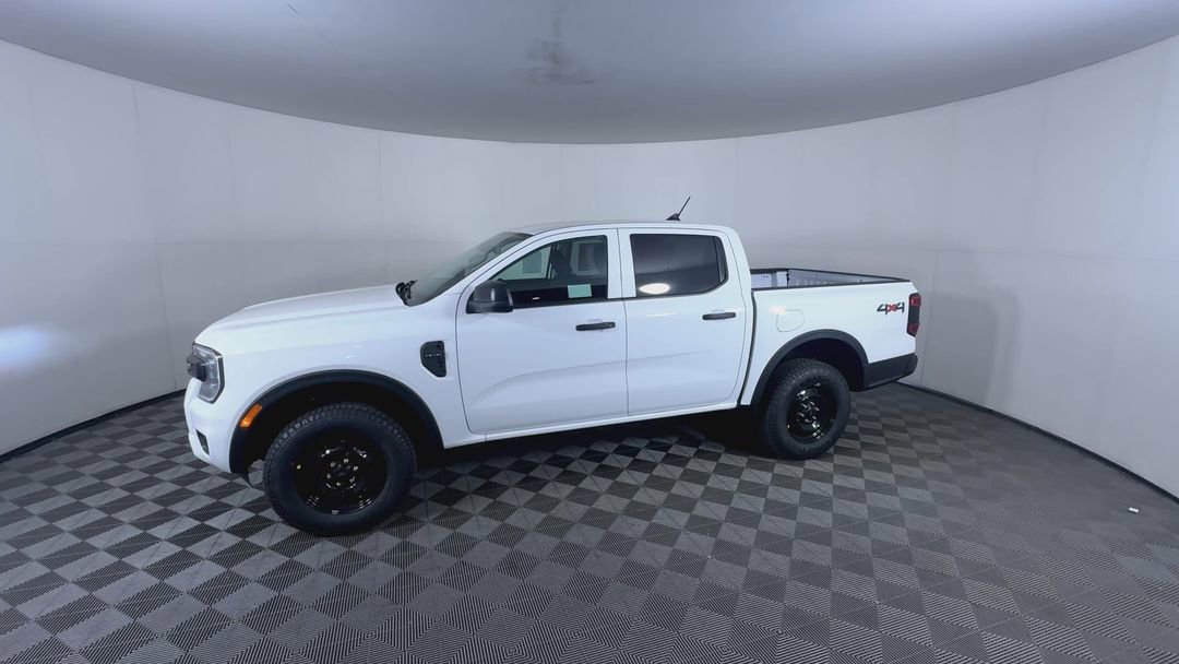 New 2026 Oxford White Ford XL image 4