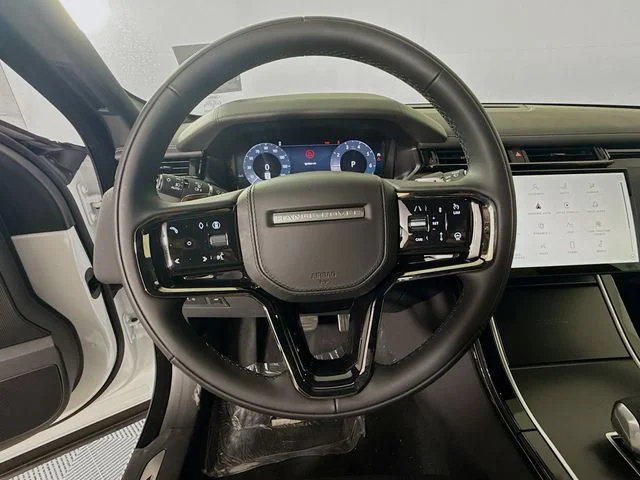 New 2026 Fuji White Land Rover P250 Base image 12