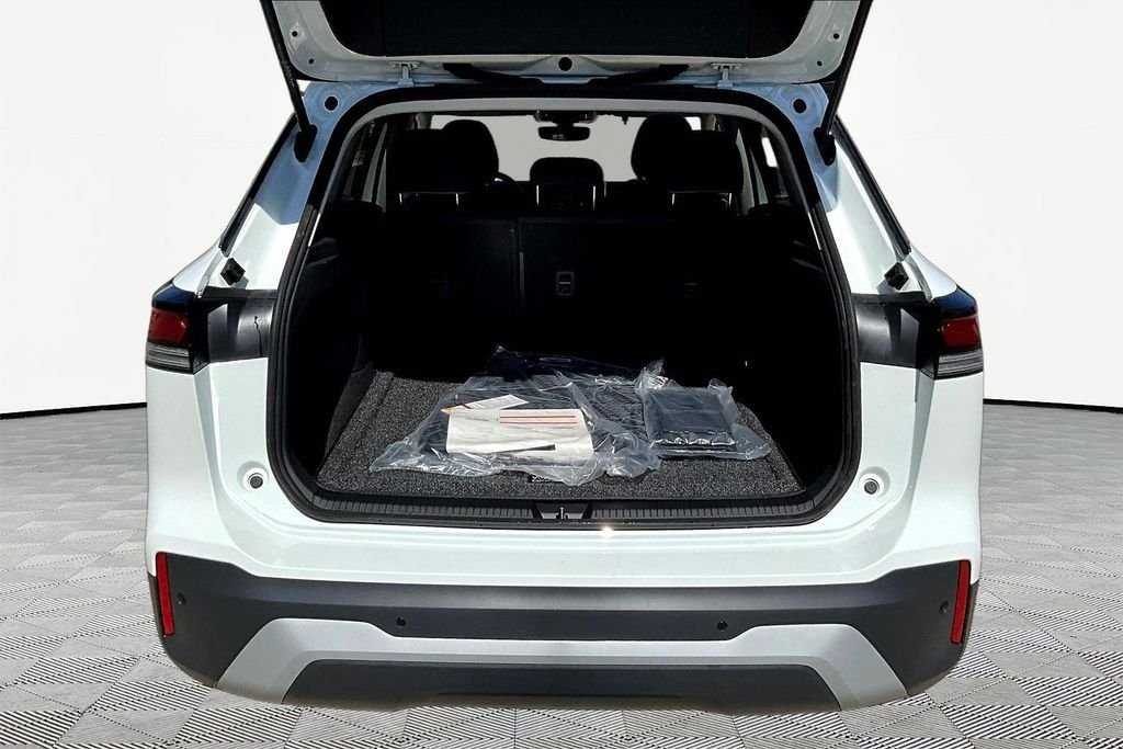 New 2026 White Volkswagen 2.0T S image 25
