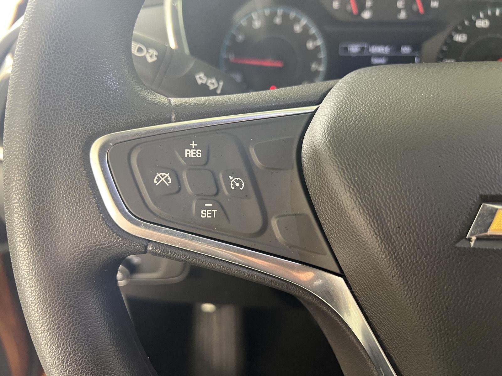 Used 2018 Orange Burst Metallic Chevrolet LT image 10
