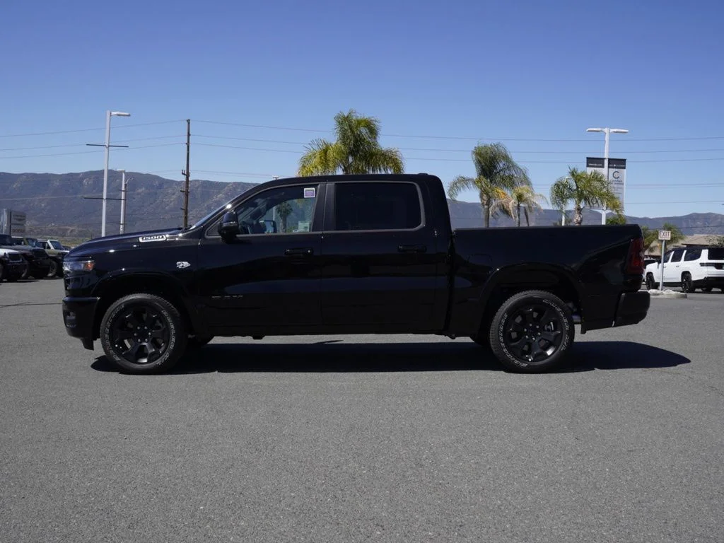New 2026 Diamond Black Crystal Pearl-Coat Exterior Paint RAM Big Horn/Lone Star image 6