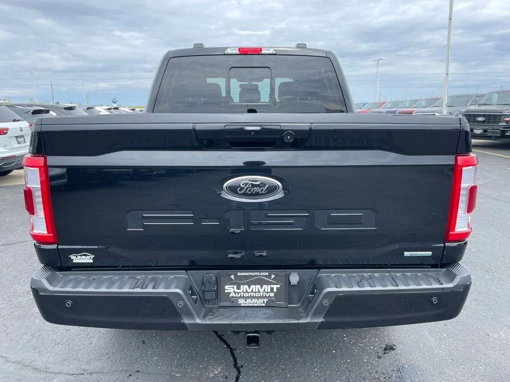 Used 2023 Black Ford Lariat image 35