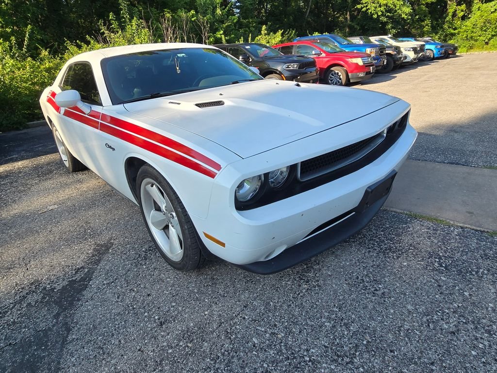 Used 2014 White Dodge R/T image 11