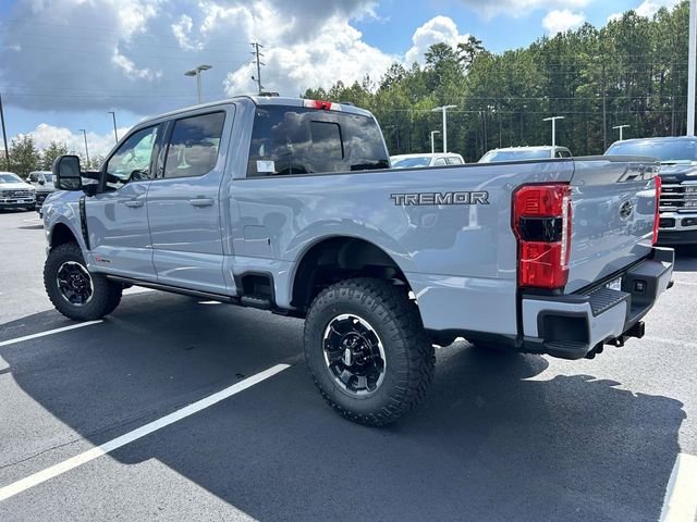 New 2026 Glacier Gray Metallic Tri-Coat Ford Lariat image 4