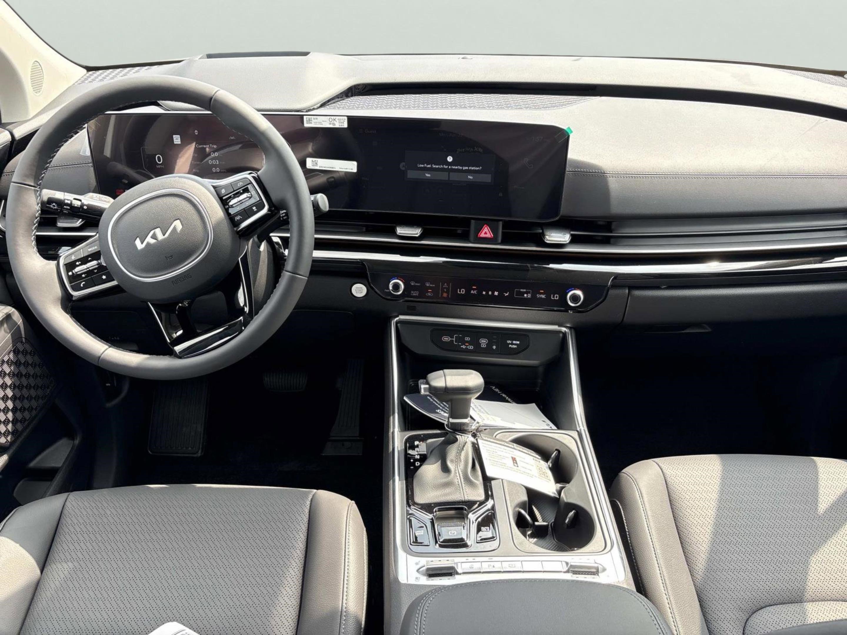 New 2026 Snow White Pearl Kia SX Prestige image 13