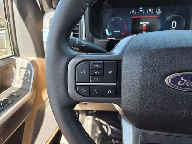 New 2026 Star White Metallic Tri-Coat Ford F-250® Lariat® image 43