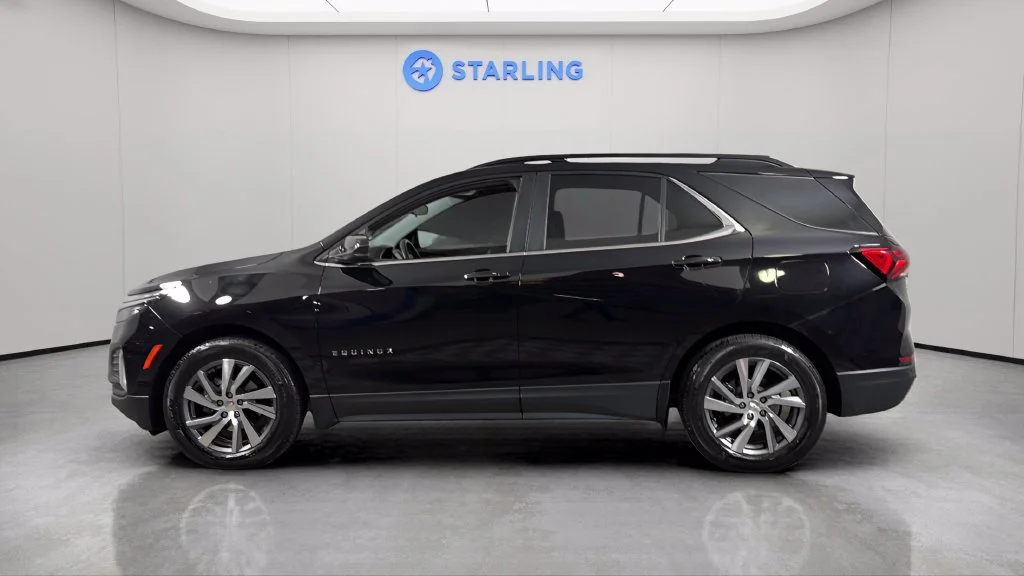 Used 2022 MOSAIC BLACK METALLIC Chevrolet LT image 3