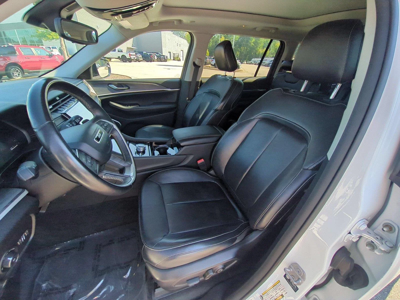 Used 2021 Bright White Clearcoat Jeep Limited image 17