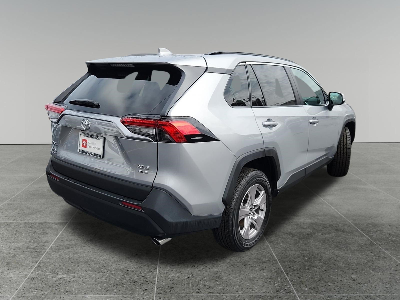 Certified Used 2025 Silver Sky Metallic Toyota XLE image 7