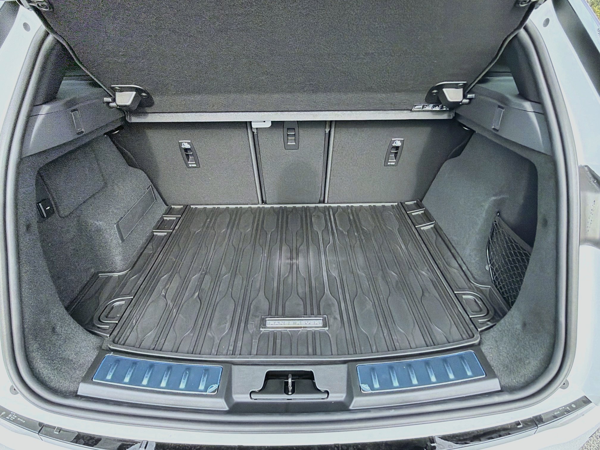 New 2026 Fuji White Land Rover Core S image 12