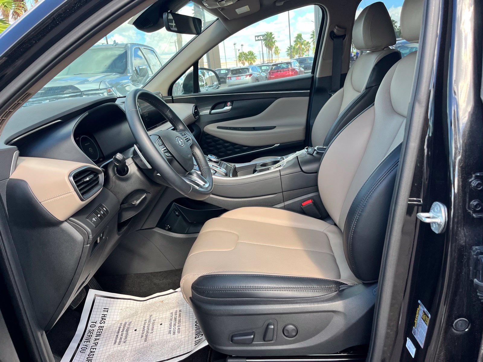 Used 2023 Black Hyundai SEL image 16