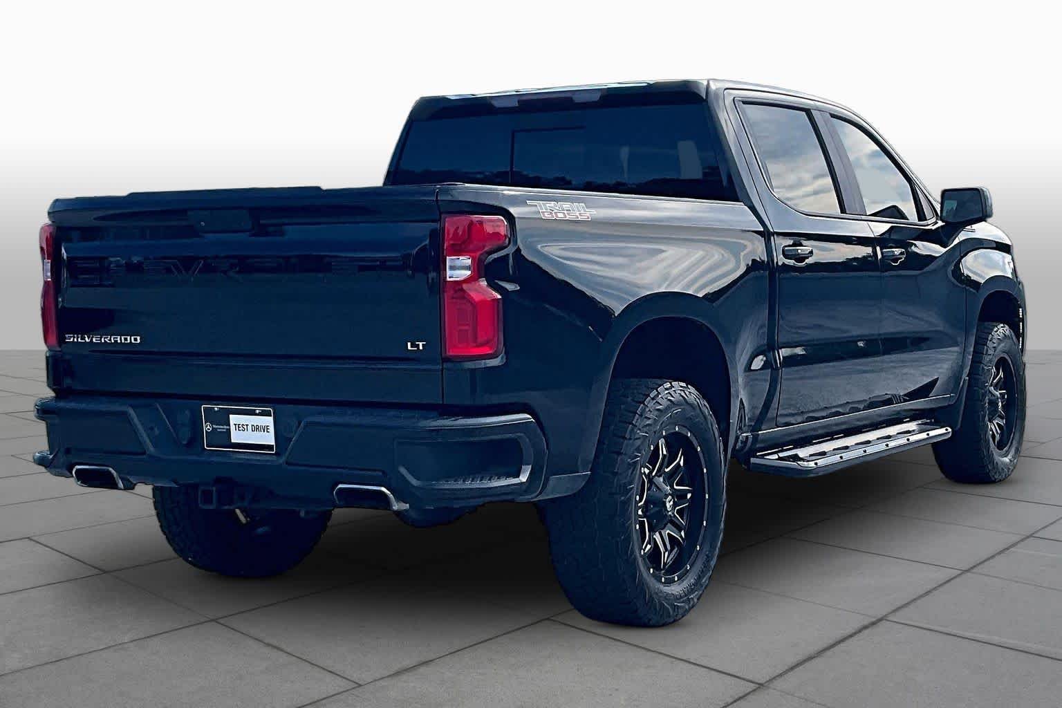 Used 2019 Black Chevrolet LT Trail Boss image 13